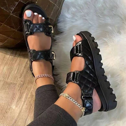 Product information: Pattern: solid color Lining material: Leather Color: white, black, pink, dark brown, Army Green, black and color, colorful, Rose Red Upper height: low top Processing Method: patent leather Size: 36, 37, 38, 39, 40, 41, 42, 43 Sole cra