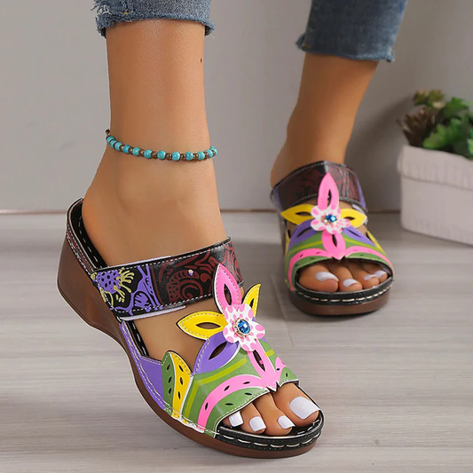 Product information: Lining material: no lining Toe holder shape: round head Color: black, purple, green, orange Shoe Upper material: First layer cowhide (except cow suede) Size: 35,36,37,38,39,40,41,42,43 Sole material: rubber Style: European and America